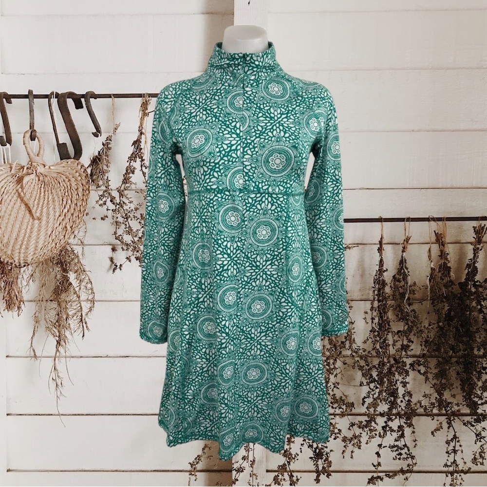 Soybu Dress Women’s S Green White Long Sleeve Mock Neck Quarter Zip Mandala